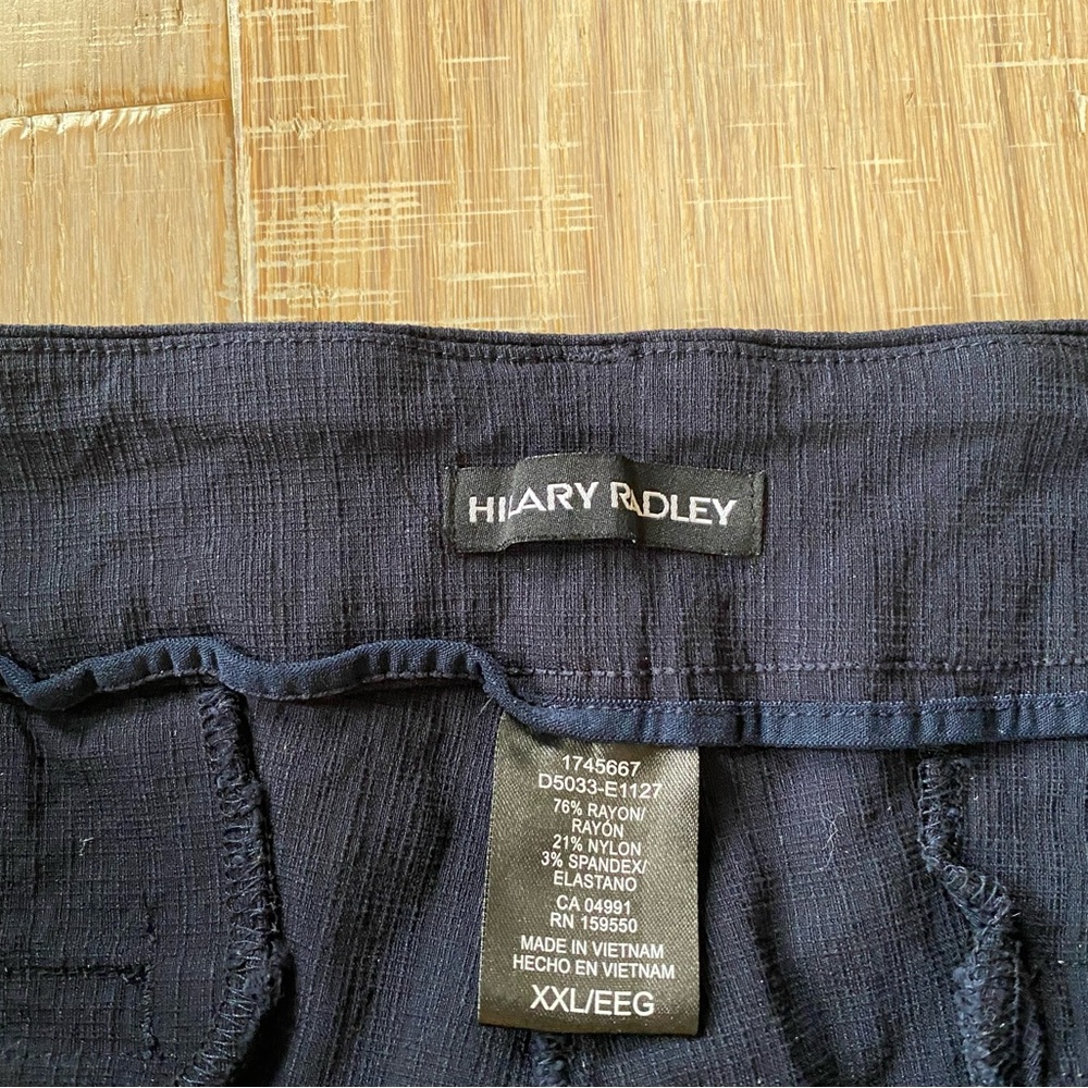 Hilary Radley Navy Shorts Sz. XXL - Picture 2 of 3